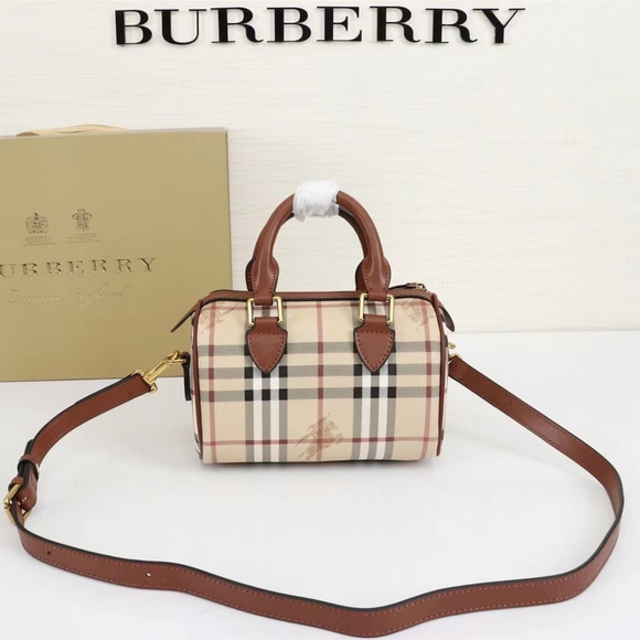 <AUTHENTIC>Burberry bag - Picture 1 of 8